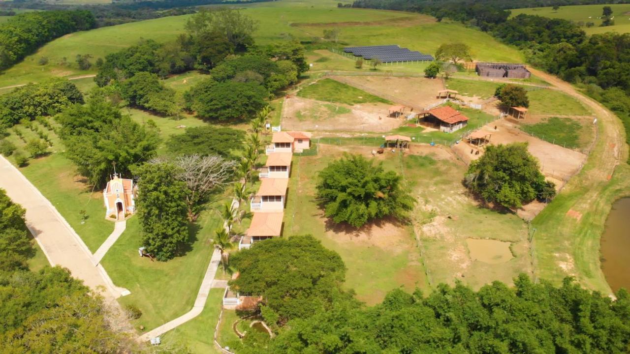 Hotel Fazenda Ararita Порту-Фелис Экстерьер фото